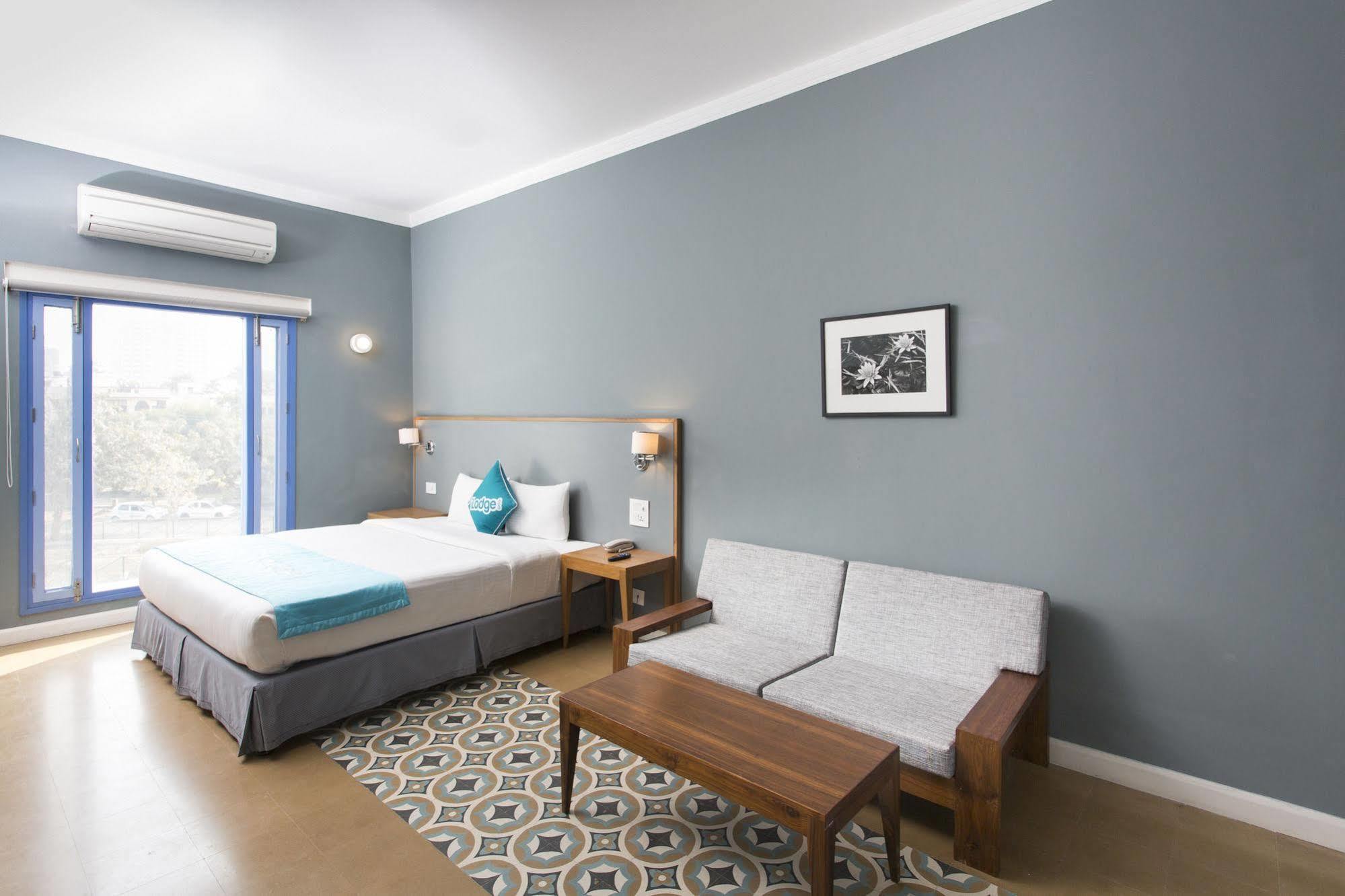 Bloom Boutique L Signature Towers Gurgaon Buitenkant foto